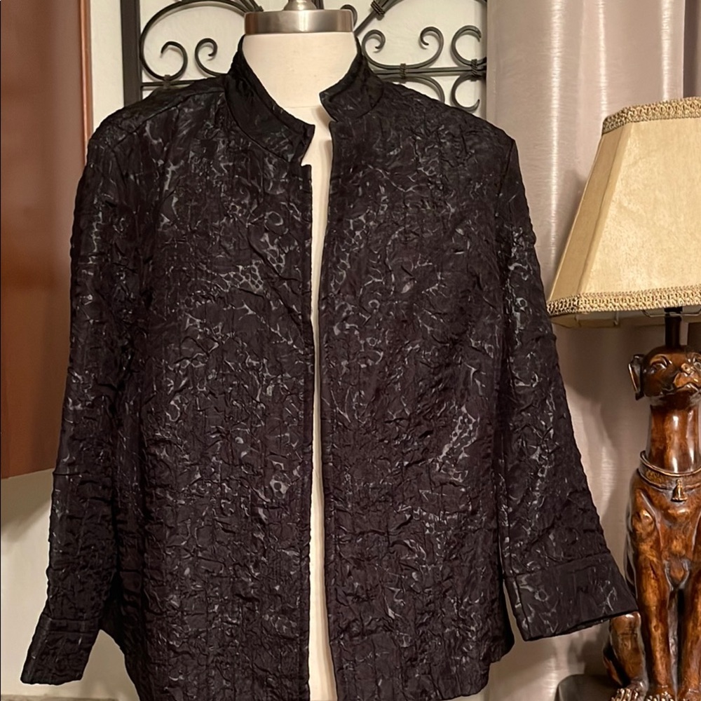 Black Blazer with Textured Fabric and Open Front Design